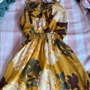 Yellow dress with flowers